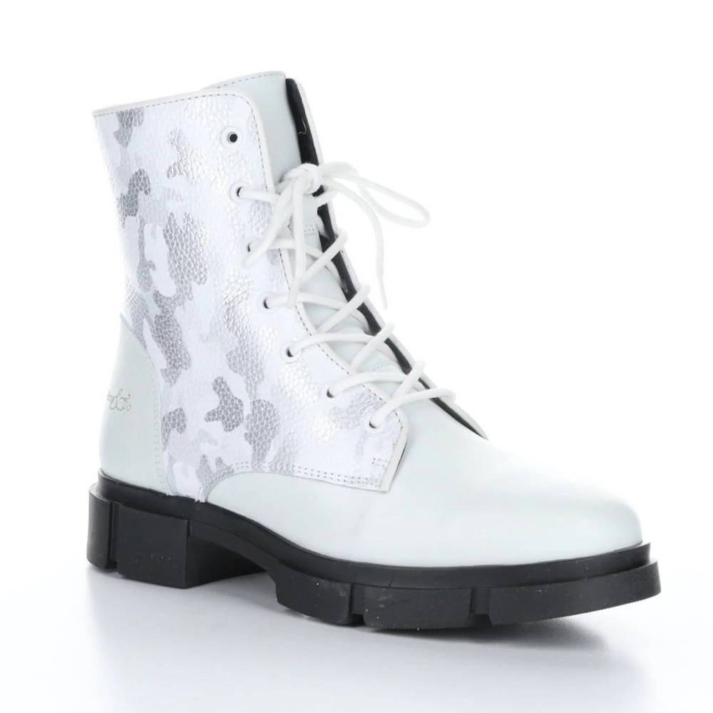 New Bos & Co Luck Lace Up Combat Ankle Boots White Silver Camo Waterproof Sz 37